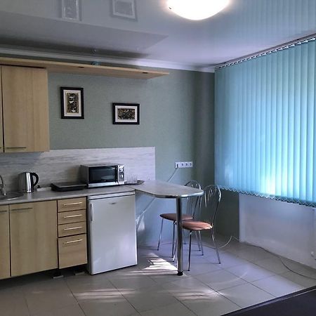 Oolit Hotel Lisakovsk Bagian luar foto