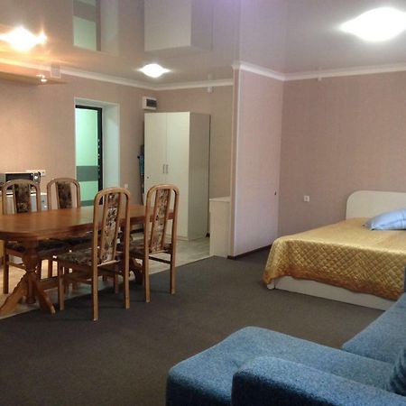 Oolit Hotel Lisakovsk Bagian luar foto