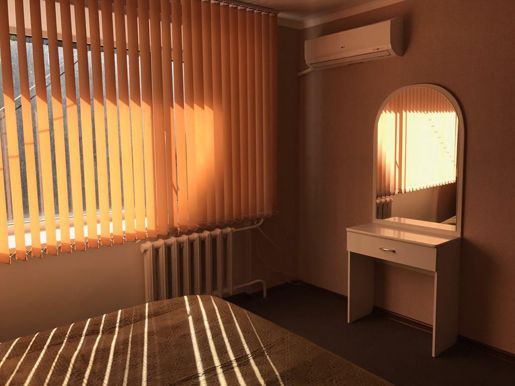 Oolit Hotel Lisakovsk Bagian luar foto