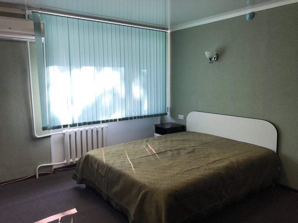 Oolit Hotel Lisakovsk Bagian luar foto